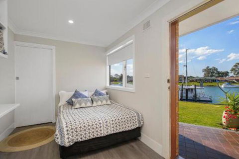 North View Waterfront Home Private Jetty - Lennox Head Accommodation 7