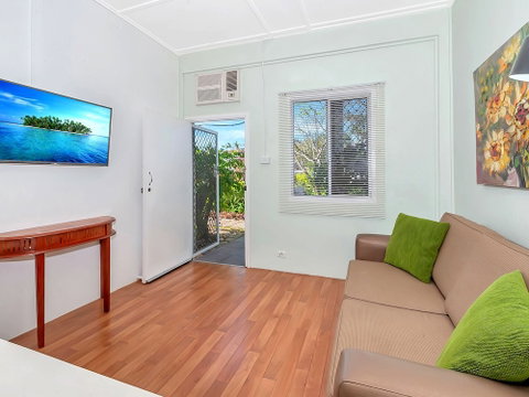Easy Going Holiday Unit On McKenzie MK5 - Lennox Head Accommodation 4