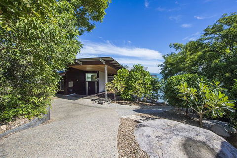 Headland Hideaway - Lennox Head Accommodation 1
