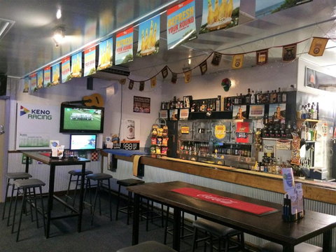 Bluff Hotel - Lennox Head Accommodation 4