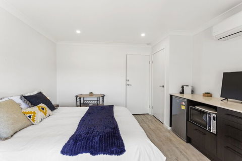 Whale Studio 1a Ocean Street - Lennox Head Accommodation 6
