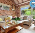 Bombo Blue pet friendly townhouse - Lennox Head Accommodation