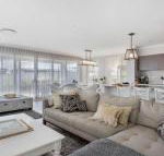 House on the Hill inspired coastal Hamptons vibe - Lennox Head Accommodation