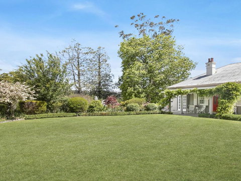 Nattai Lodge House & Cottage In Beautiful Garden - Lennox Head Accommodation 2