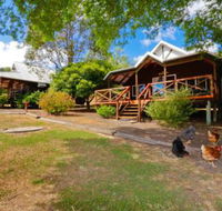 Sunnyhurst Chalets Rural Stay - Lennox Head Accommodation