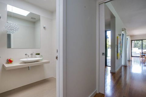 Kalina Retreat Tennis & Pool - Lennox Head Accommodation 2