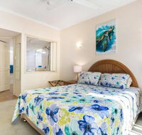 A Taste of the Tropics - Lennox Head Accommodation