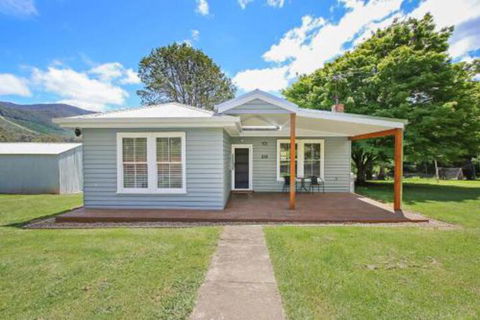 Indies Run - Lennox Head Accommodation 0