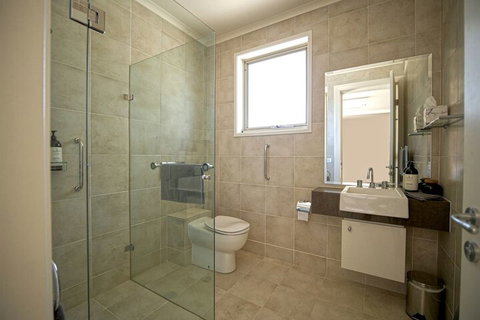 Belle Bois, Capertee Valley - Lennox Head Accommodation 5