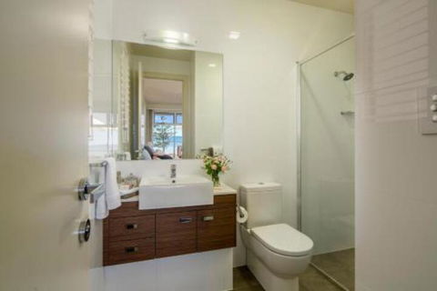 ULTIMA At The Bay Glenelg Absolute Beachfront - Lennox Head Accommodation 2