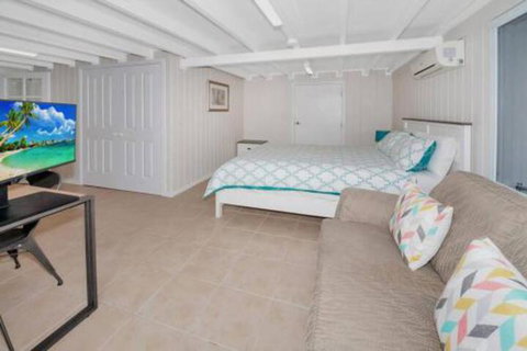 Studio 258 On Lake - Lennox Head Accommodation 4