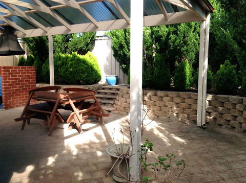 Lakeside Getaway - Lennox Head Accommodation 0