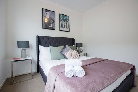 108spacious Point Cook Estate4br2btdoublegarage - Lennox Head Accommodation 6