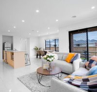 108spacious Point Cook Estate4br2btdoublegarage - Lennox Head Accommodation