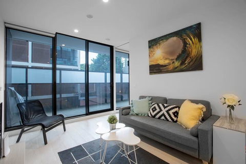 91cozy One Bedroom South Yarra Lively Neighbour - Lennox Head Accommodation 3