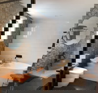 Mole Creek Hideaway - Lennox Head Accommodation