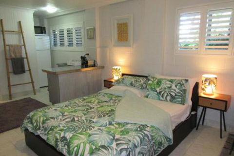 Greenfields - Lennox Head Accommodation 0