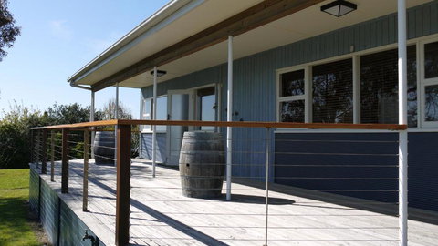 The Love Shack Bridport - Lennox Head Accommodation 3