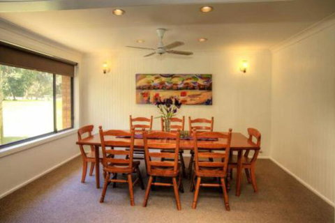 SEABREEZE - Lennox Head Accommodation 3