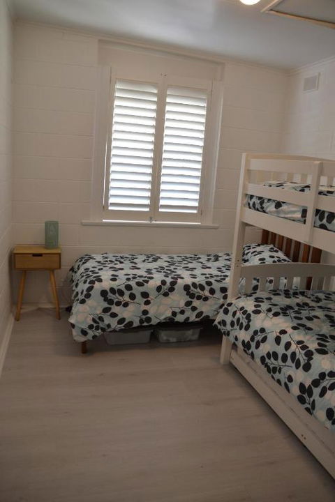 Bay Breeze Cottage - Lennox Head Accommodation 5