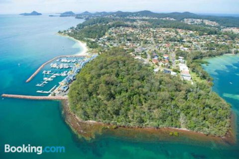 Soldiers Point Paradise! - Lennox Head Accommodation 6