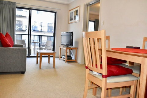 Convenient City Aprt For 2 W / Pool Gym Tennis Court - Lennox Head Accommodation 5