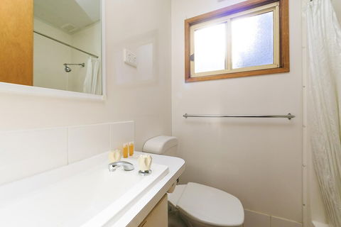 Reflections Holidays Parks Burrinjuck - Lennox Head Accommodation 5