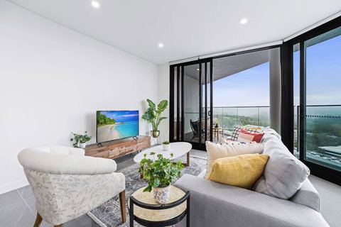HomeHotel Ultra Luxury 2 Bedroom Next To Mall & Train - Lennox Head Accommodation 4