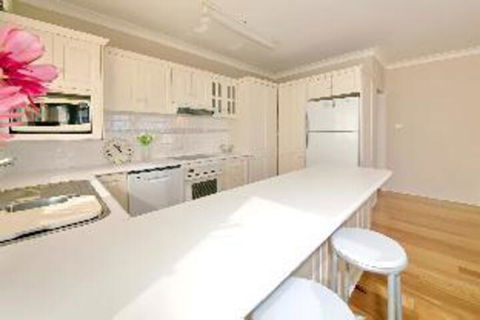3 Bedroom Apartment Bayview Towers Unit 1 - Lennox Head Accommodation 2