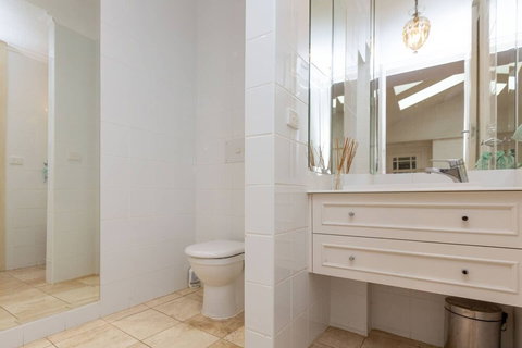 Classic 5 Beds Mt Dandenong Resort - Lennox Head Accommodation 2