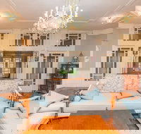 Classic 5 Beds Mt Dandenong Resort - Lennox Head Accommodation