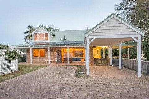 Country Cottage - Lennox Head Accommodation 0