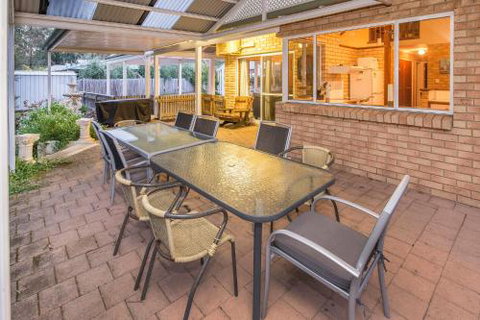 Country Cottage - Lennox Head Accommodation 1