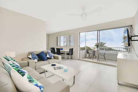 2 BDRM Beach Apartment BILGOLA4 - Lennox Head Accommodation 1