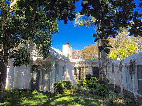 Wisteria Cottage On The Lagoon / Beach - Lennox Head Accommodation 6