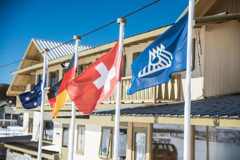 Eiger Chalet - Lennox Head Accommodation 6