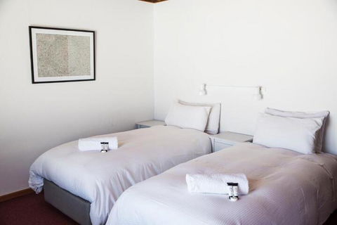 Eiger Chalet - Lennox Head Accommodation 5