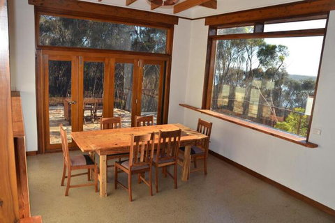 Of Stone & Wood Guesthouse Secluded Getaway! - Lennox Head Accommodation 7