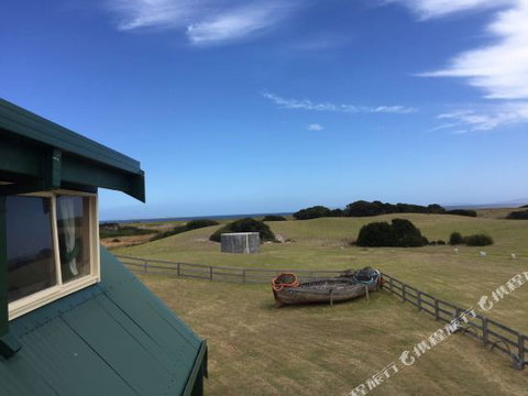 Donington - Lennox Head Accommodation 0
