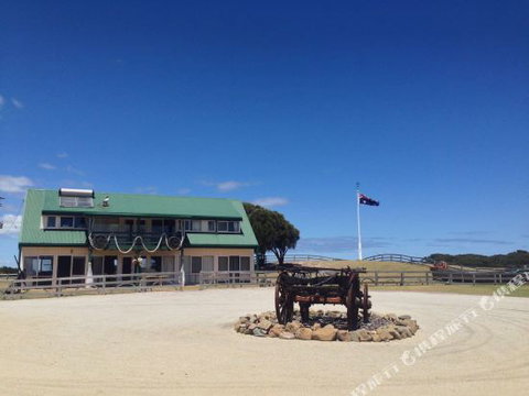 Donington - Lennox Head Accommodation 3