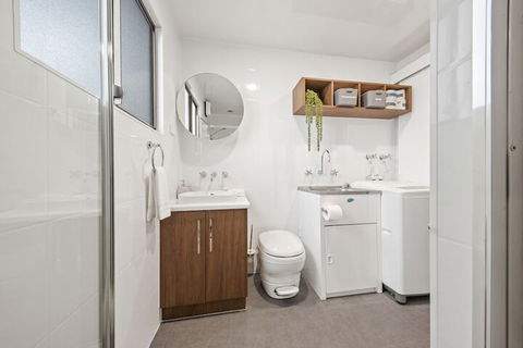 Boats And Bedzzz Houseboat Stays & Renmark River Villas - Lennox Head Accommodation 2