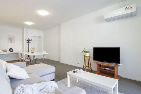 Charming And Dream Home In Sydney - Lennox Head Accommodation 3