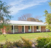Dunsborough Holiday Homes Lens Lair Quindalup - Lennox Head Accommodation