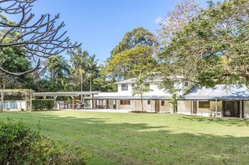 Augustine - Lennox Head Accommodation 1