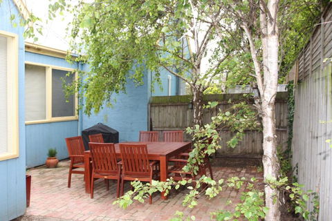 Charbella - Lennox Head Accommodation 2