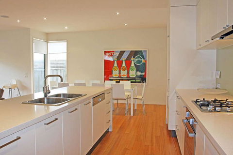 Shortlands - Lennox Head Accommodation 6