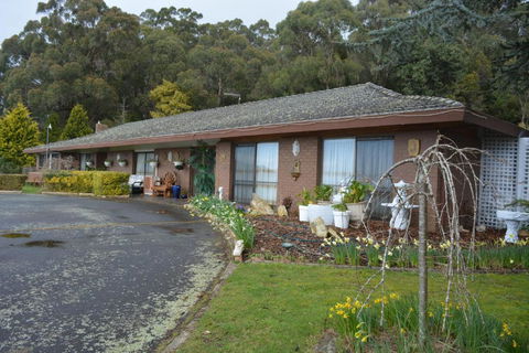 Heavenly Farm B & B Tasmania - Lennox Head Accommodation 4