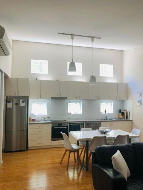 On The Edge Of The Forest - Lennox Head Accommodation 2