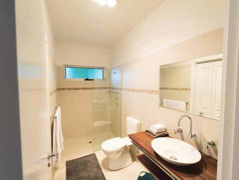 Studio 22 - Lennox Head Accommodation 6