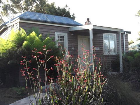 Tramway Cottage - Lennox Head Accommodation 2
